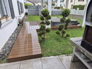 Passerelle vers Jacuzzi